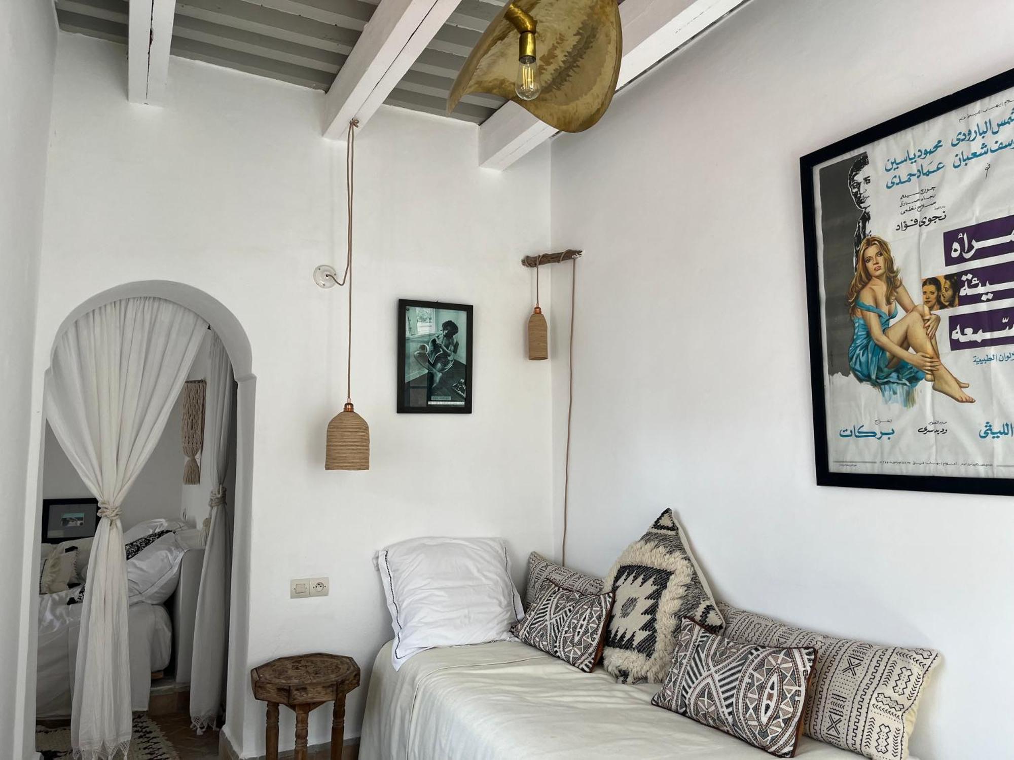 Riad Le Consulat - Private Riad For Family & Group, Breakfast Included, Skala エッサウィラ エクステリア 写真